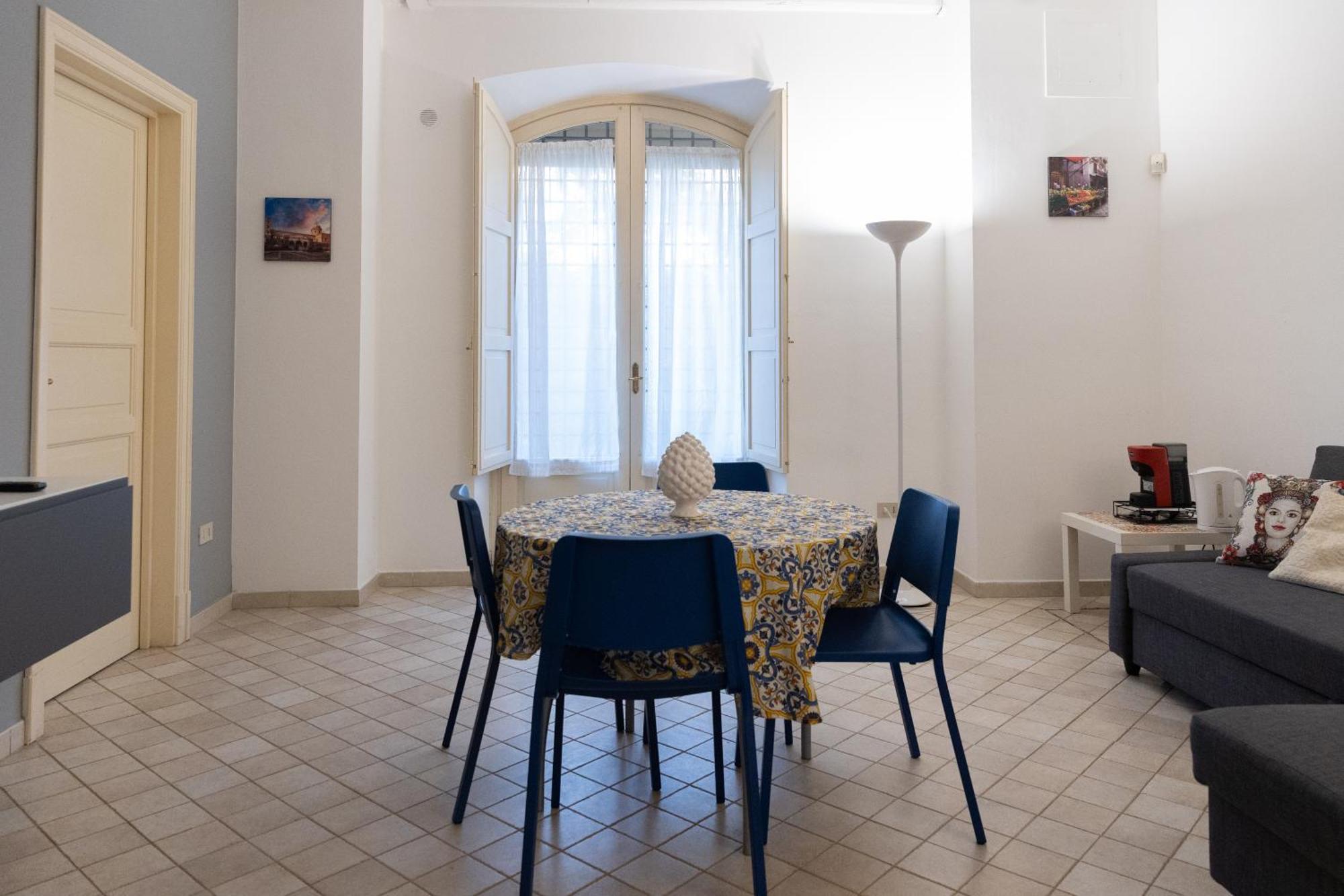 Dimora Artale In Cattedrale Apartment ปาแลร์โม ภายนอก รูปภาพ