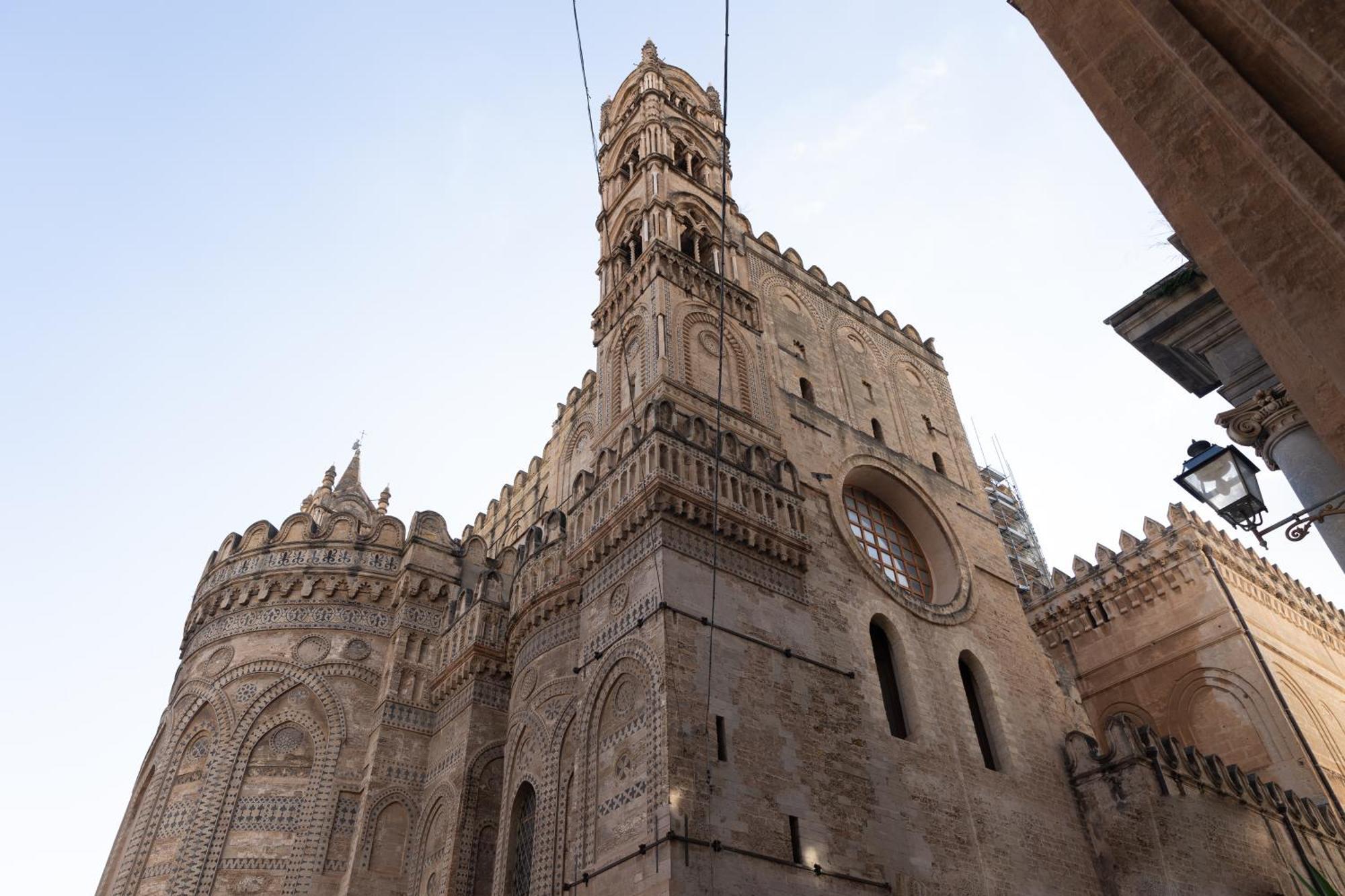 Dimora Artale In Cattedrale Apartment ปาแลร์โม ภายนอก รูปภาพ